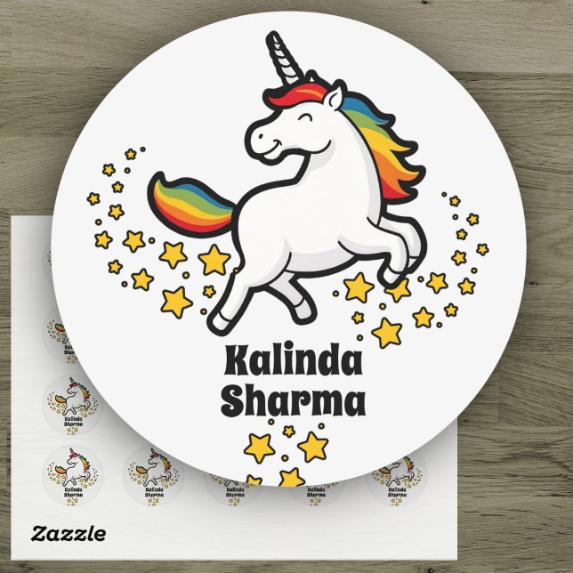 Lycklig Cute Rainbow Unicorn Student Namn-etikett Runt Klistermärke (Skapare uppladdad)