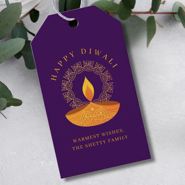 Lycklig Diwali Firande Diya Lila Presentetikett (Skapare uppladdad)