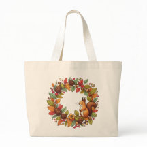 Lycklig ekorre i löv på hösten