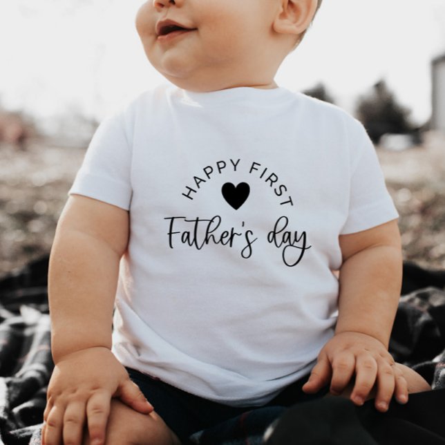 Lycklig First Fars dag Heart - Baby T-Shirt (Skapare uppladdad)