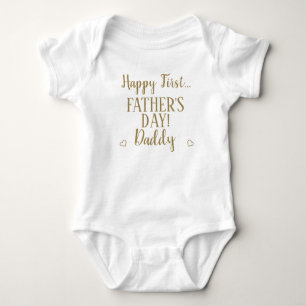 Lycklig First Fars dag Pappa Typografi Guld T Shirt