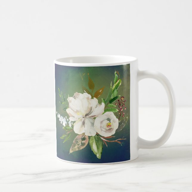 Lycklig förmidningar med fint blommigt te eller kaffemugg (Höger)