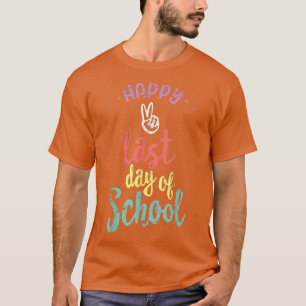 Lycklig förra dagen, då skolläraren var verksam i t shirt