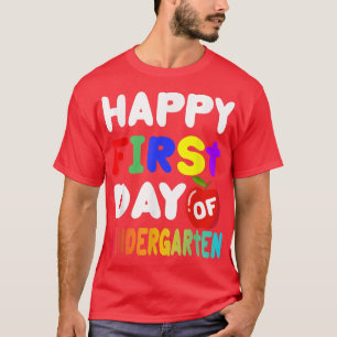 Lycklig första dagen i Kindergarten-lärarstugan St T Shirt