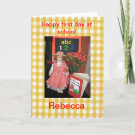 Lycklig första dagen i skolan Rebecca. Kort