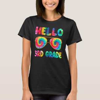Lycklig första Hejen i skolan Tredje Klassens tids T Shirt