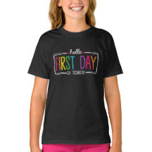 Lycklig första skoldagen i Back to school