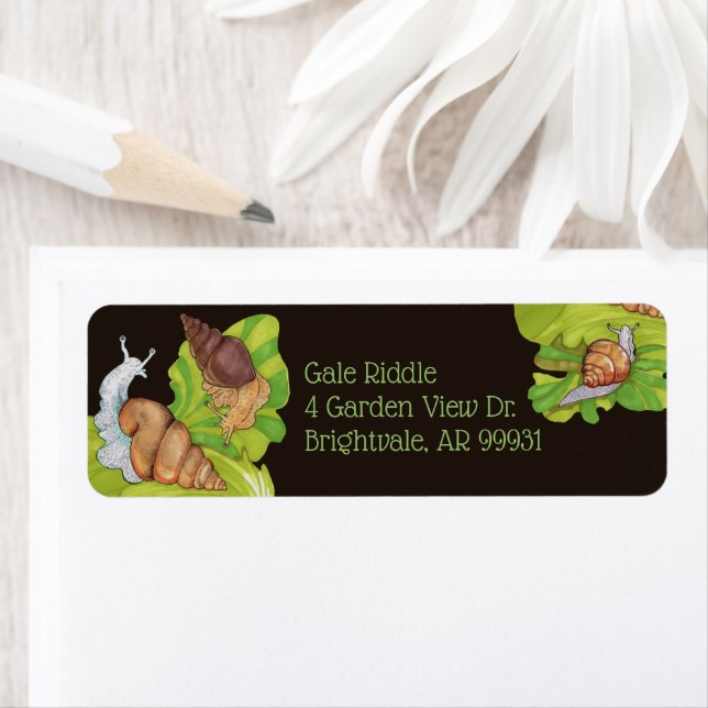 Lycklig Garden Snigel på Blad Returadress Etikett (Insitu)