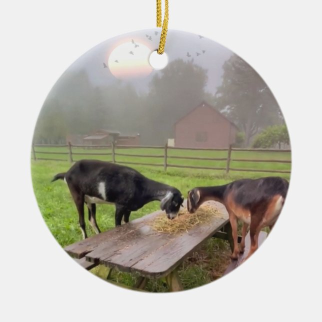 Lycklig getter vid solnedgång julgransprydnad keramik (Framsidan)