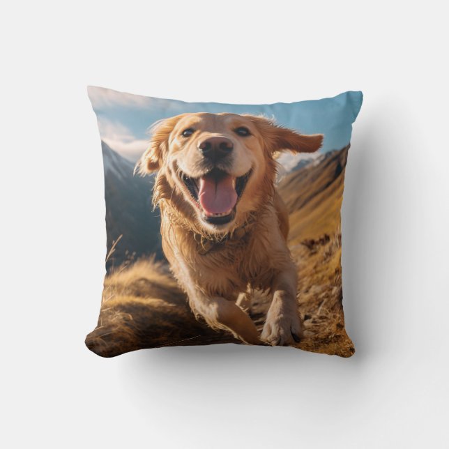 Lycklig Golden Retriever Running Kudde (Framsida)
