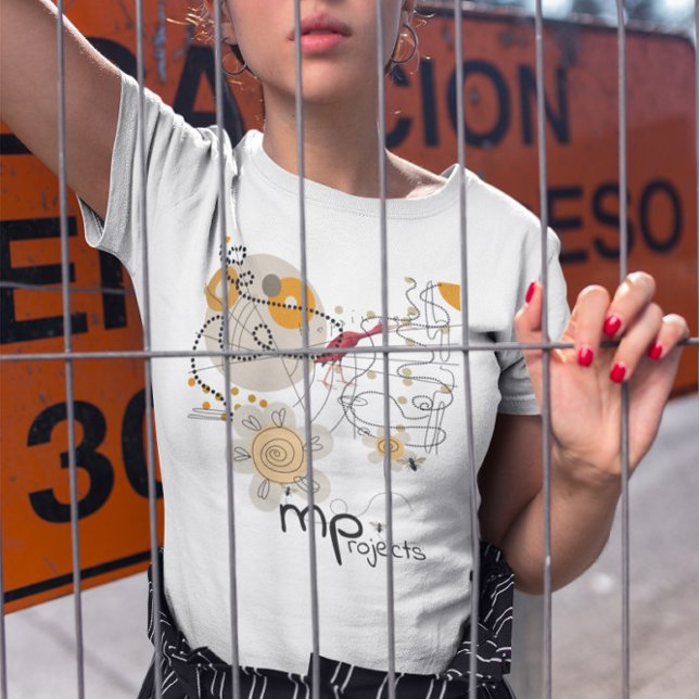 Lycklig Graphic T Shirt (Skapare uppladdad)
