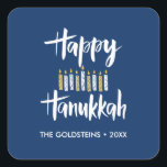 Lycklig Hanukkah Candles Blue gult anpassningsbar  Fyrkantigt Klistermärke<br><div class="desc">Försegla Hanukkah-utskicket eller din gåva till helgdagarna med denna roliga klistermärken med "Lycklig Hanukkkah" i modern borstad typografi och ett ljus i gult och blått. Lägg till ditt namn eller meddelande med mallen</div>