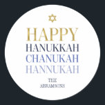 Lycklig Hanukkah Chanukah Helgdag Round Sticker Runt Klistermärke<br><div class="desc">Faux-simulerad utformning av guld-folie ingår i denna konstruktion. Anpassa anpassningsbarna ovan. Du hittar ytterligare samordningsposter i vår "Lycklig Hanukkah Chanukah"-samling.</div>