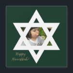 Lycklig Hanukkah Cute Photo<br><div class="desc">Elegant Gräs Grönt bakgrund. Anpassa den med ett favoritfoto och anpassa den med ett personligt meddelande och en personlig signering.</div>