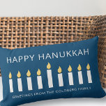 Lycklig Hanukkah | Enkel och modern ljus Hälsning Lumbarkudde<br><div class="desc">Detta är en enkel,  minimalistisk och modern utformning av Menorah eller tempelskåpet.</div>