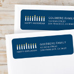 Lycklig Hanukkah | Enkel och modern ljus Hälsning Returadress Etikett<br><div class="desc">Detta är en enkel,  minimalistisk och modern utformning av Menorah eller tempelskåpet.</div>