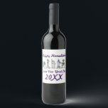 Lycklig Hanukkah från New York City NYC Helgdag Vinflaska Etikett<br><div class="desc">Märket vin flaska har en originalmarkör som illustrerar en rad klassiska NYC-märken,  "klädda" för Hanukkah-helgdag. Ser du inte vad du är tittar för? Behöver du hjälp med anpassning? Klicka på "kontakta den här designern" för att få något skapat för dig!</div>