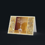 Lycklig Hanukkah Helgkort<br><div class="desc">A silver menorah bär Hebrew brev för lycklig Hanukkah önskemål,  vilket upprepas nedan på engelska</div>