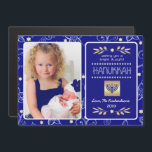 Lycklig Hanukkah. Magnetkort för anpassningsbar<br><div class="desc">Lycklig Hanukkah. Elegant Festive-design med guldfärgad Foil Embellishments Hanukkah Magnetic Photo Cards med personlig-foto. Matchningskort,  inbjudningar till partier och gåvor tillgängliga i de judiska Helgdagarna | Hanukkah Kategori för vår butik.</div>