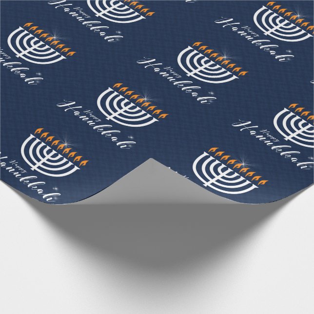 Lycklig Hanukkah med White Menorah i Modern Blue Presentpapper (Hörn)
