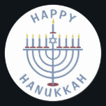 Lycklig Hanukkah Menorah Runt Klistermärke<br><div class="desc">Dessa söt klistermärken har en menorah och ord "Lycklig Hanukkah". Se motsvarande inbjudningar från part här: https://www.zazzle.com/hanukkah_party_funny_whole_latke_fun_invitation-256781977102628379</div>