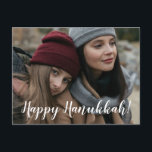 Lycklig Hanukkah Photo Helg Vykort<br><div class="desc">Det här vackra fotokortet som lyder: "Lycklig Hanukkah!" på framsidan och "Må ljudet av Hanukkah fylla dina hjärtan med fred och kärlek." på baksidan ger ett leende till varje mottagares ansikte. Varma känslor kommer att beröra hjärtan och alla kommer att njuta av att få ett nytt foto. Om du vill...</div>