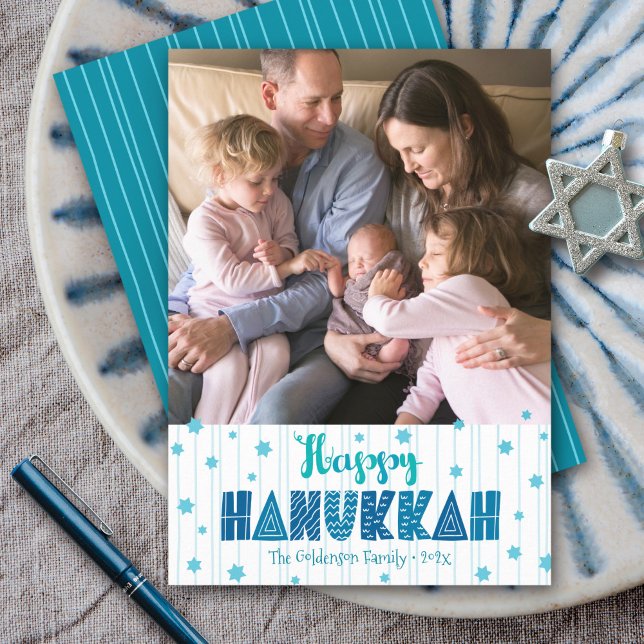 Lycklig Hanukkah Photo Modern Teal Roligt Typograf Julkort (Skapare uppladdad)