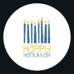 Lycklig Hanukkah Runt Klistermärke<br><div class="desc">Hanukkah-ljusen kommer att göra din perfekt. Perfekt på handdukar eller bordstabletter.</div>