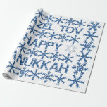 Lycklig Hanukkah Star av David Menorah Snöflingor Presentpapper<br><div class="desc">Lycklig Hanukkah Star av David Menorah Snöflingor Mönster Blue och White Israel Flagga Elegant Gift Wrapping Papper Hebrew Festival of Light Jewish Julhelg</div>