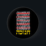 Lycklig Hanukkah stavning Chanukah Hebrew Jewish Knapp<br><div class="desc">Lycklig Hanukkah stavning Chanukah Hebrew Jewish</div>