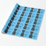 Lycklig Hanukkah svart lab menora som slår in Presentpapper<br><div class="desc">Blåttmenora med den svart lab sjalen för gåva för hundHanukkah design</div>