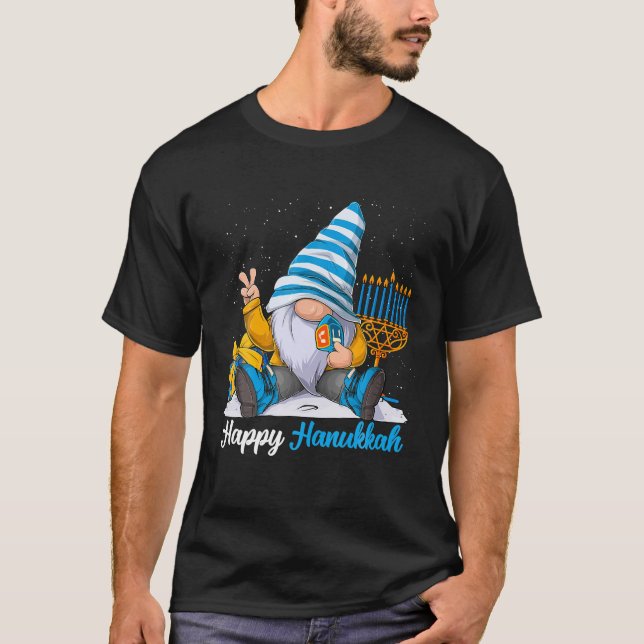 Lycklig Hanukkah Ugly jul Gnome Menorah T Shirt (Framsida)