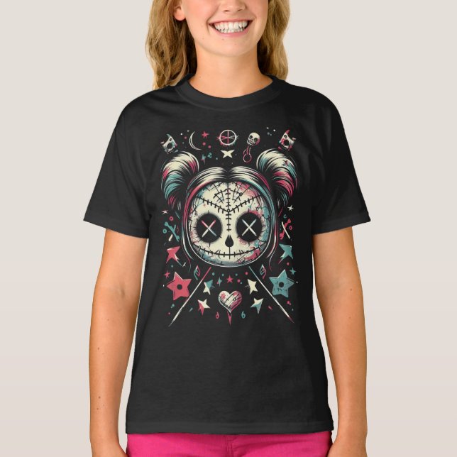Lycklig Hexer: Little Voodoo Doll T Shirt (Framsida)