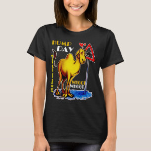 lycklig Hump Day Camel för onsdag Gissa vad T Shirt