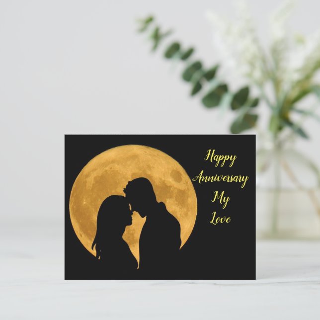 Lycklig-jubileum med vackert par vykort (Stående Fram)