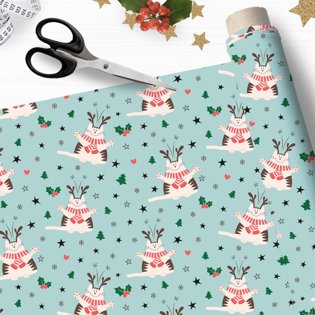 Lycklig-julklappar - Julafton Tyg (A beautiful Christmas fabric with cute, happy cats with antlers, stars and winter berries.)