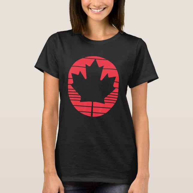 Lycklig Kanadadag Maple Löv Canadian Flagga Women  T Shirt (Framsida)