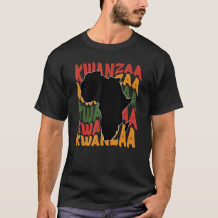Lycklig Kwanzaa African Karta Kinara Candles Celeb T Shirt