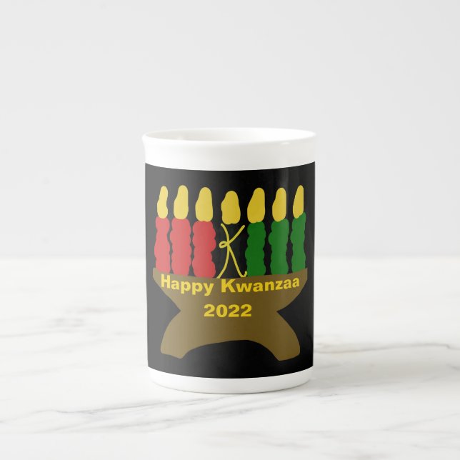 Lycklig Kwanzaa Benporslin Mugg (Framsidan)