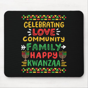 Lycklig Kwanzaa firar Kärlek-familjen Manar Musmatta