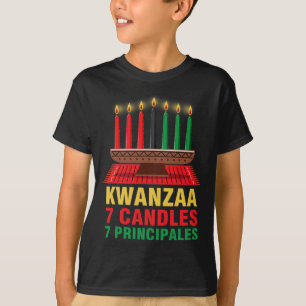 Lycklig Kwanzaa Kinara Seven Principles Candles Pa T Shirt