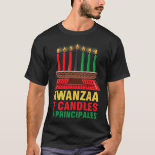 Lycklig Kwanzaa Kinara Seven Principles Candles Pa T Shirt