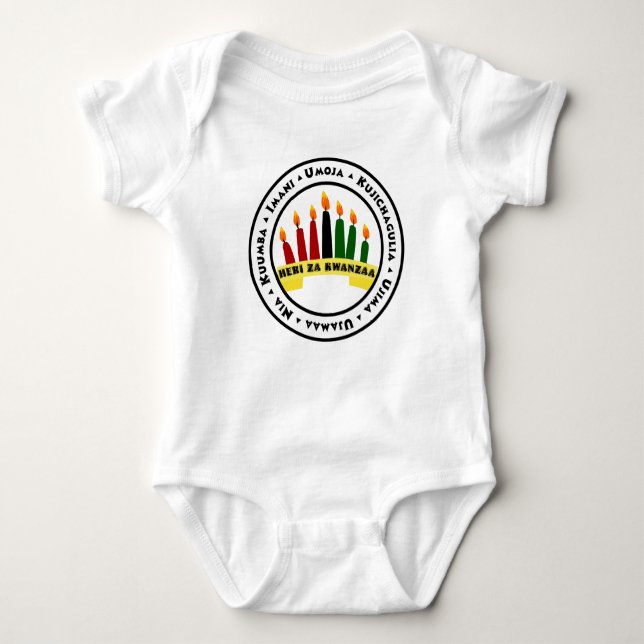 Lycklig Kwanzaa med 7 principer T-shirt (Framsida)
