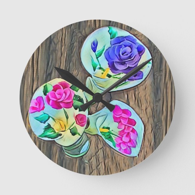 Lycklig Lilys Rund Klocka (Framsida)