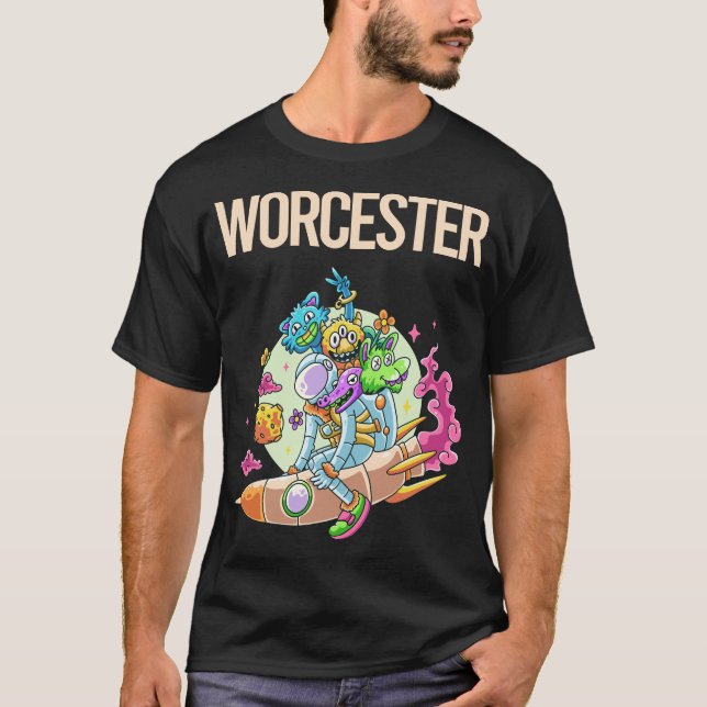 Lycklig Monsters - Worcester T Shirt (Framsida)