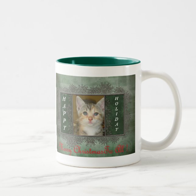 Lycklig mugg för helgdagjulkattunge! (Höger)