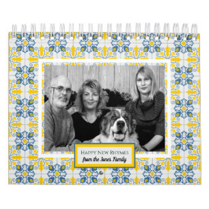 Lycklig New Ryhmes från familjen Kalender