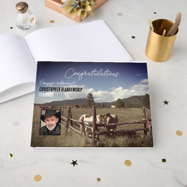 Lycklig Pension Rural Scene Horses Photo Anpassnin Gästböcker (Framsida Öppen)