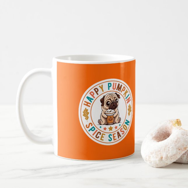 Lycklig Pumpkin Spice Season Pug Kaffemugg (Med munk)