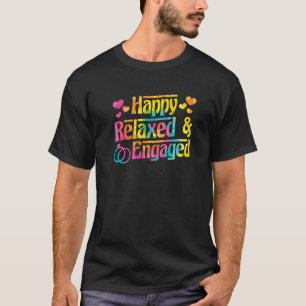 Lycklig Relaxed & Engaged Fiancée Fiance Couple En T Shirt